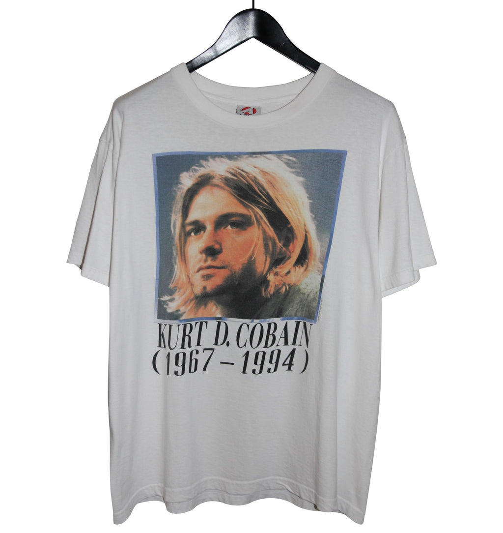 Kurt Cobain 1995 Portrait Memorial Shirt - Faded AU